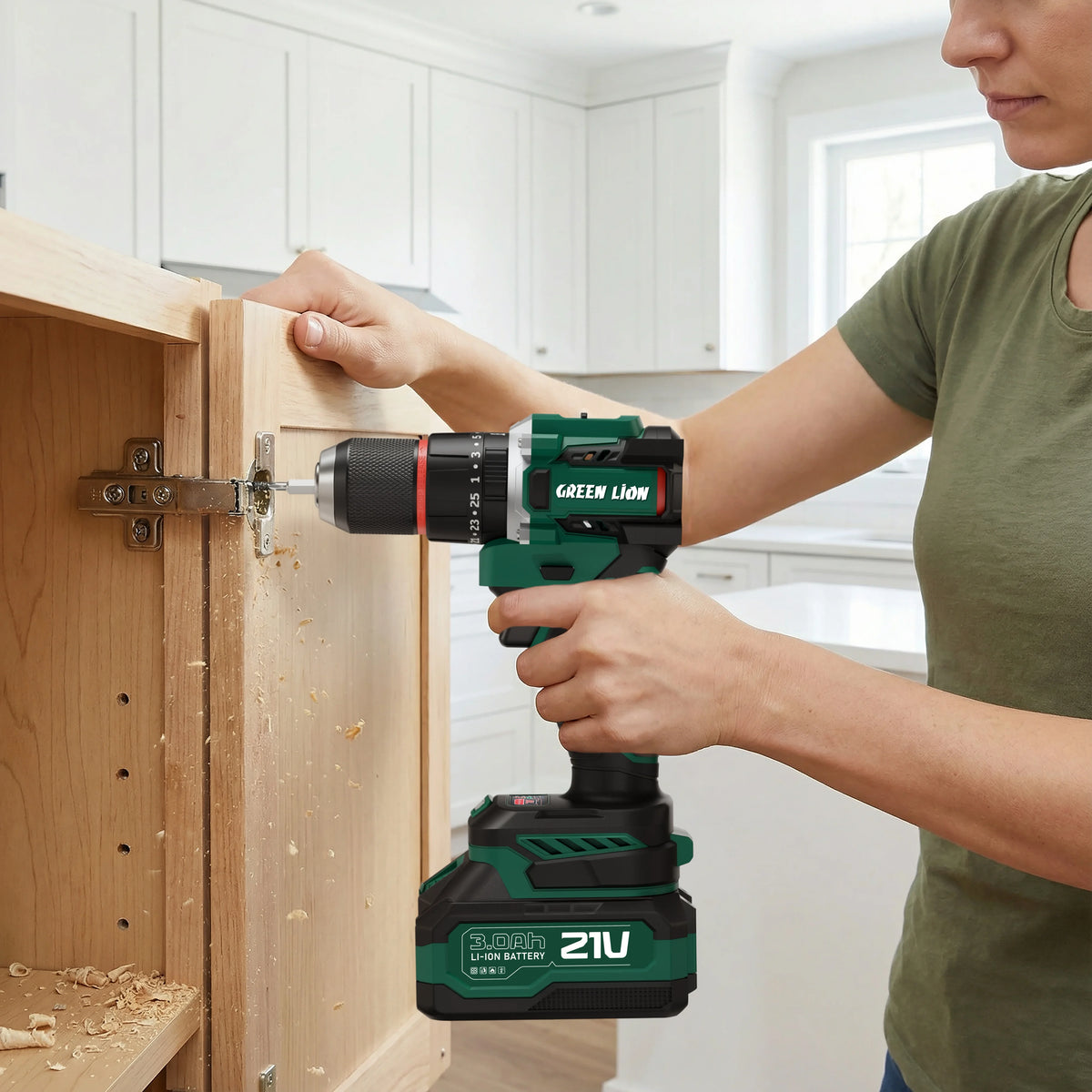 Green Lion Gd 16 Pro Drive Cordless Hammer Drill 2 21v 3 0ah Battery Green – image 3