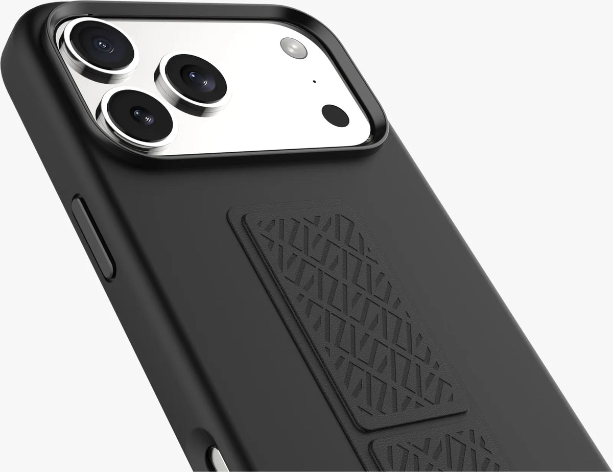 كفر ليفيلو Morphix Silicone بمسكة جلدية لآيفون 17 برو وبرو ماكس – تفاصيل المنتج والعبوة