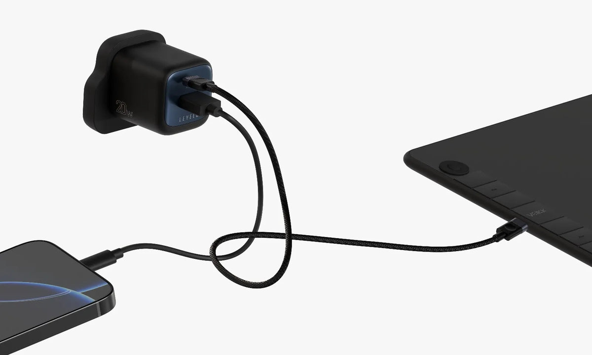 شاحن ليفيلو Vero GaN ‏20 واط بقابس بريطاني مع كابل USB-C إلى USB-C – تفاصيل المنتج والعبوة