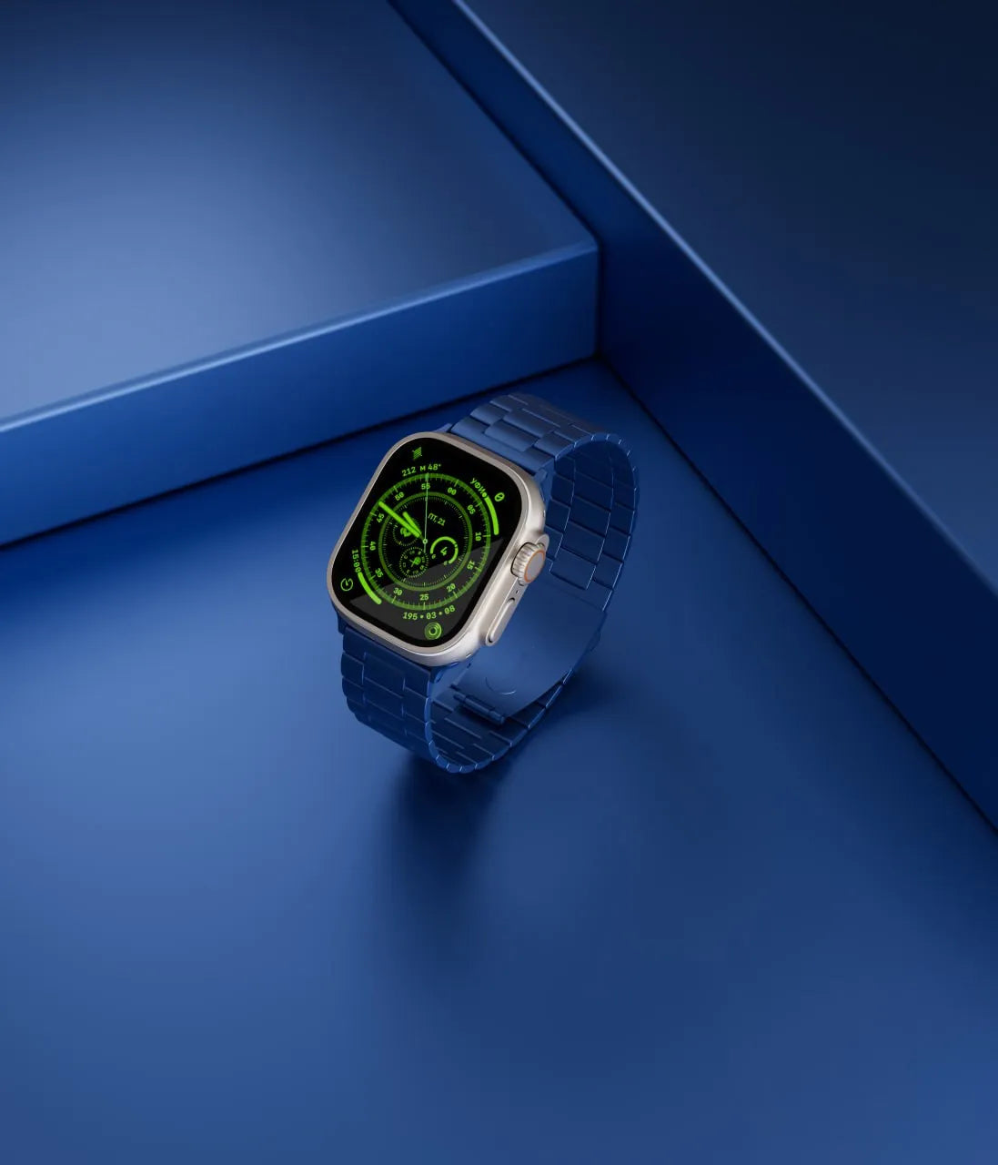 سوار معدني ليفيلو Monet لساعة Apple Watch ‏49 مم – تفاصيل المنتج والعبوة