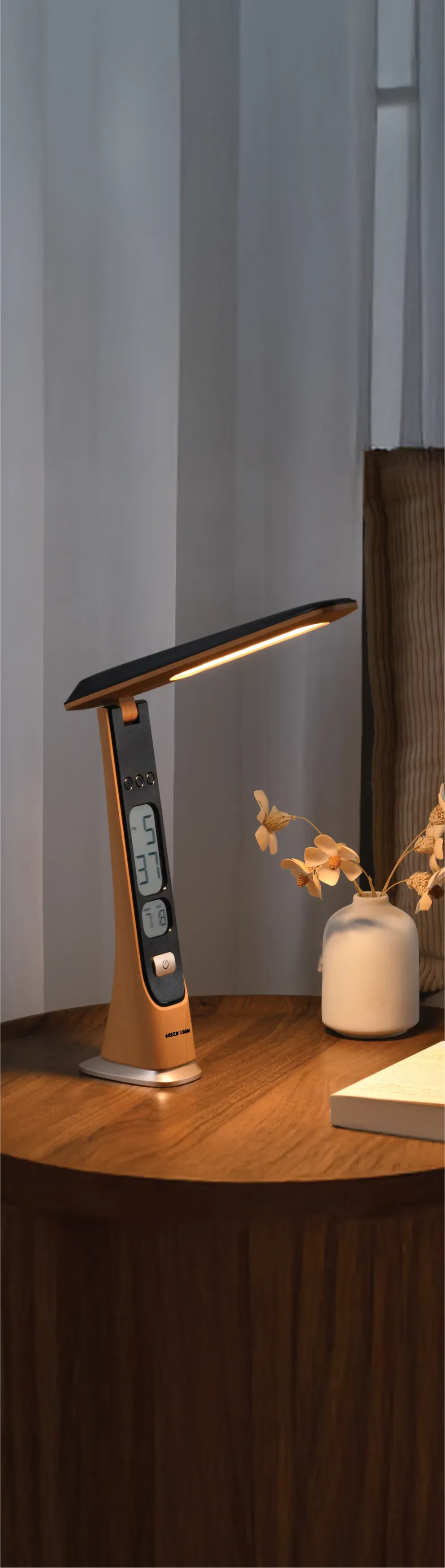 Green Lion LED Table Lamp Wooden – image 3