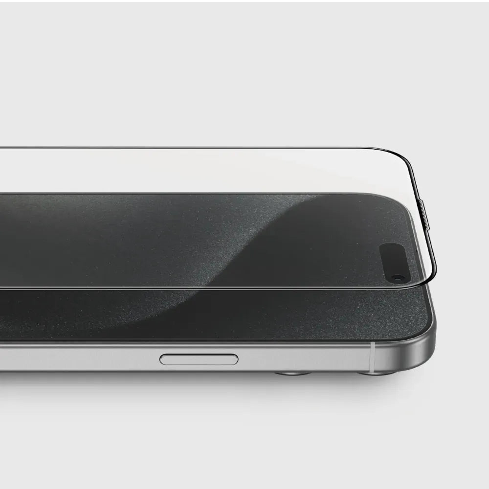 Green Lion SIRLouis 3 D Curved Screen Protector - Clear – image 4