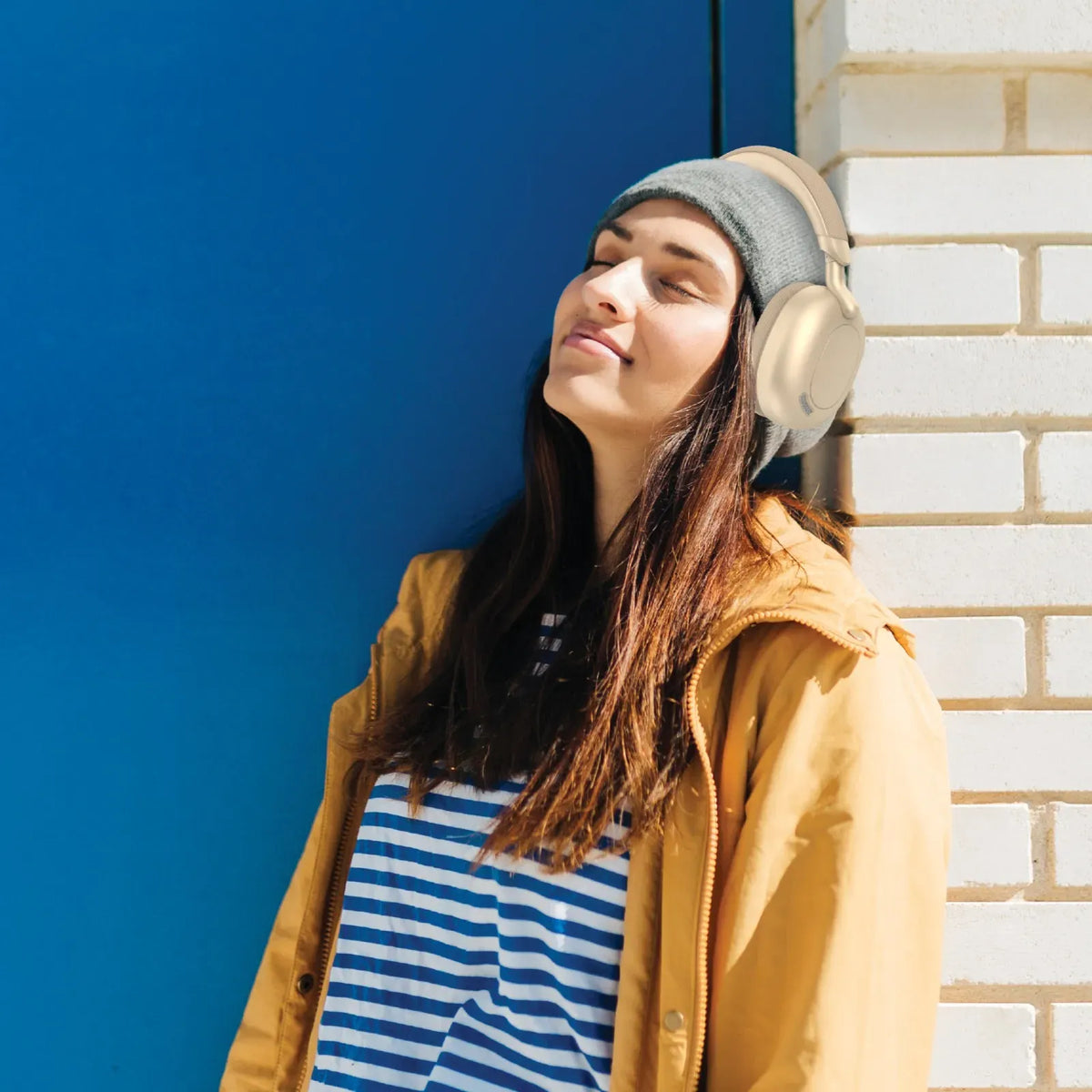 Green Lion Sunstone Wireless Headphone Desert Titanium – image 3