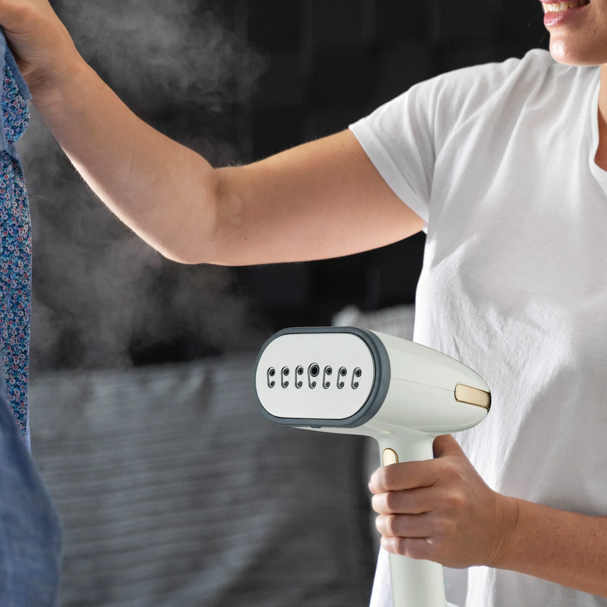 Green Lion Steam 1800w Garment Steamer Beige – image 3