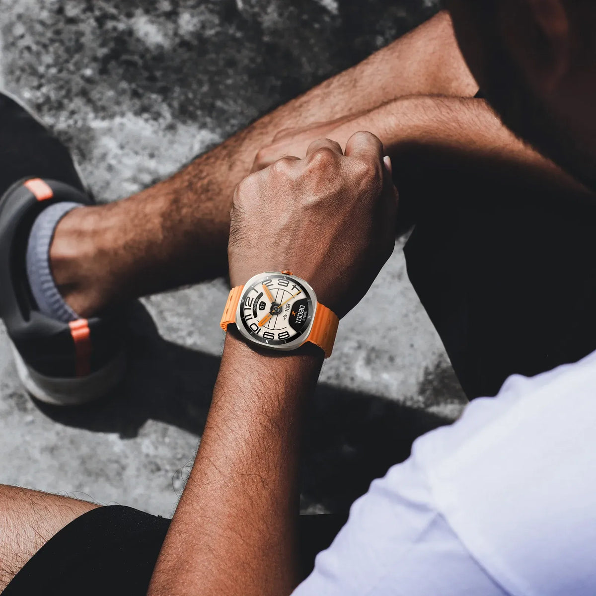 Green Lion Connect Pro Smart Watch - Titanium
