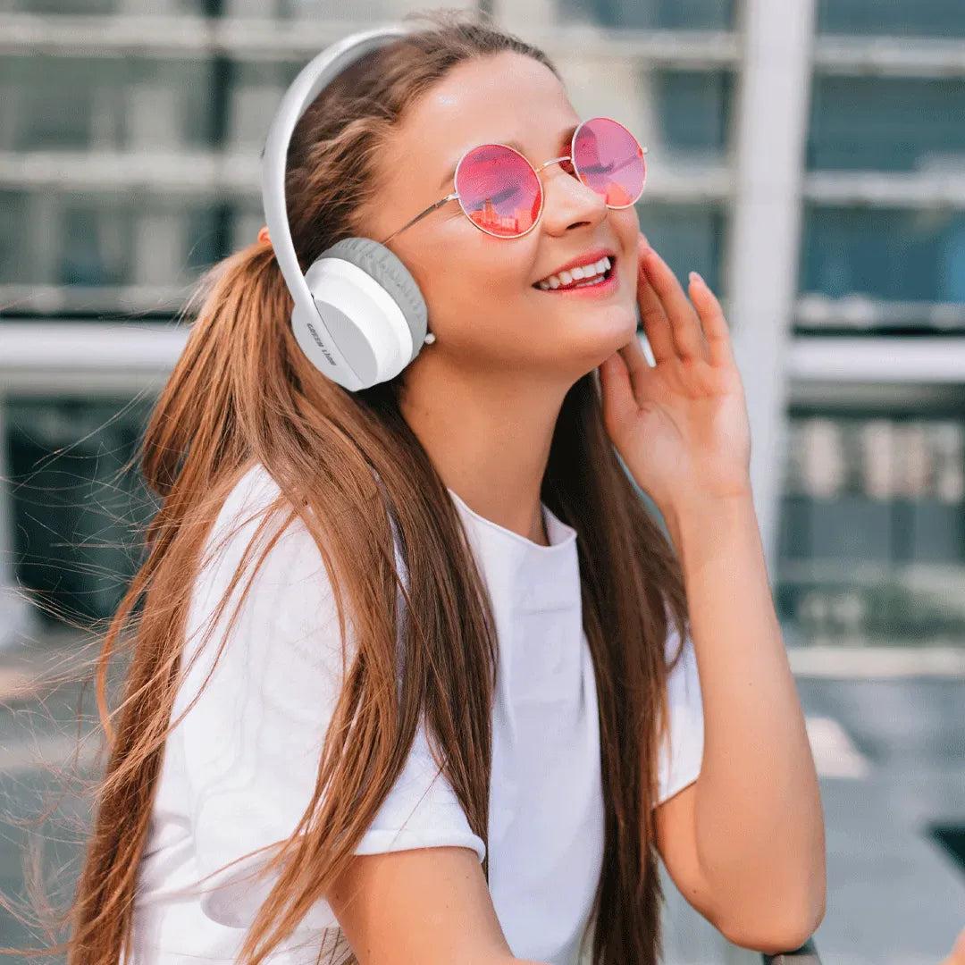 Green Lion Stamford Wireless/Bluetooth Headphone - White – image 8