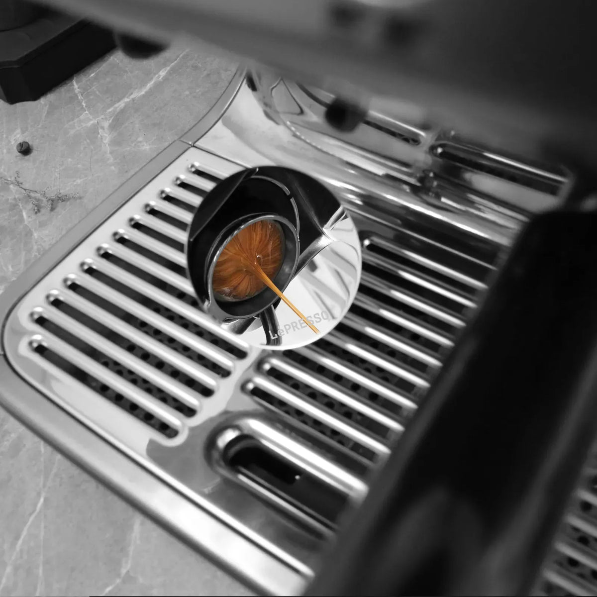Lepresso Espresso Shot Mirror With Stainless Steel Mirror - Black – image 4