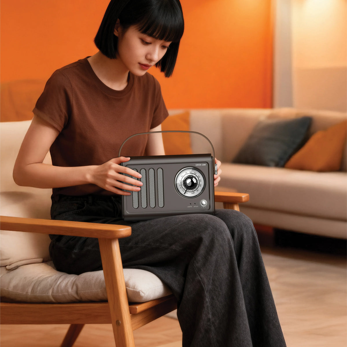 Green Lion Vintage Radio Speaker - Black – image 3