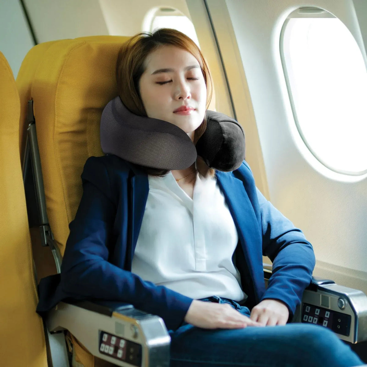 Green Lion Memory Foam Neck Pillow Black – image 13